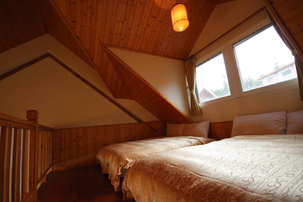 Cingjing Vienna Pleasance Cottage Renai Rom bilde