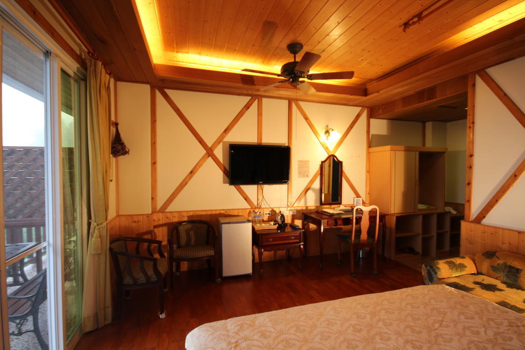 Cingjing Vienna Pleasance Cottage Renai Rom bilde